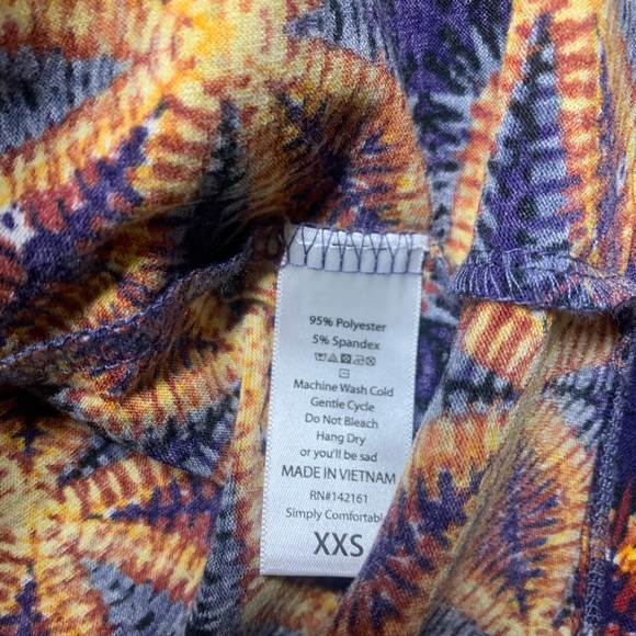 Lularoe Irma Top - Picture 4 of 4